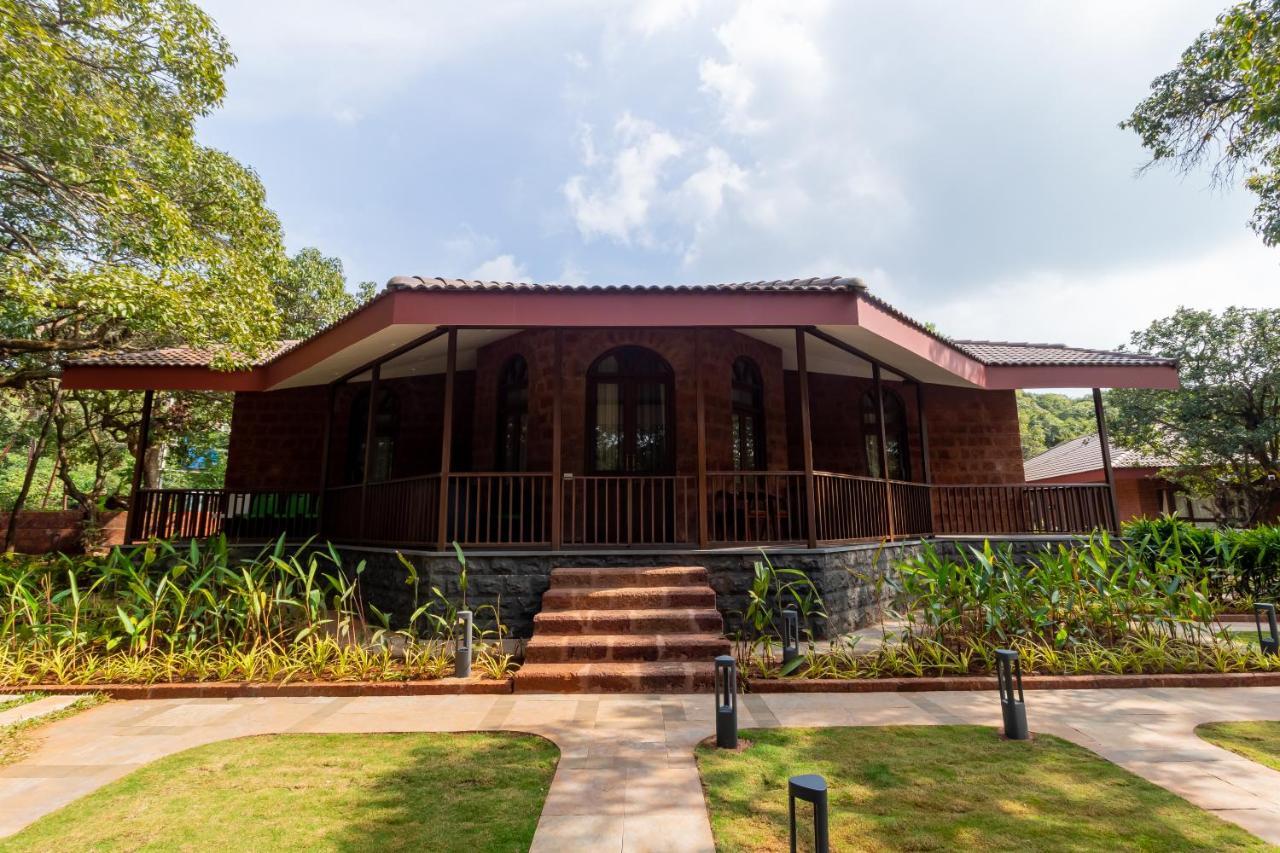 R R Heritage Resort Pure Vegetarian Mahabaleshwar Exterior photo
