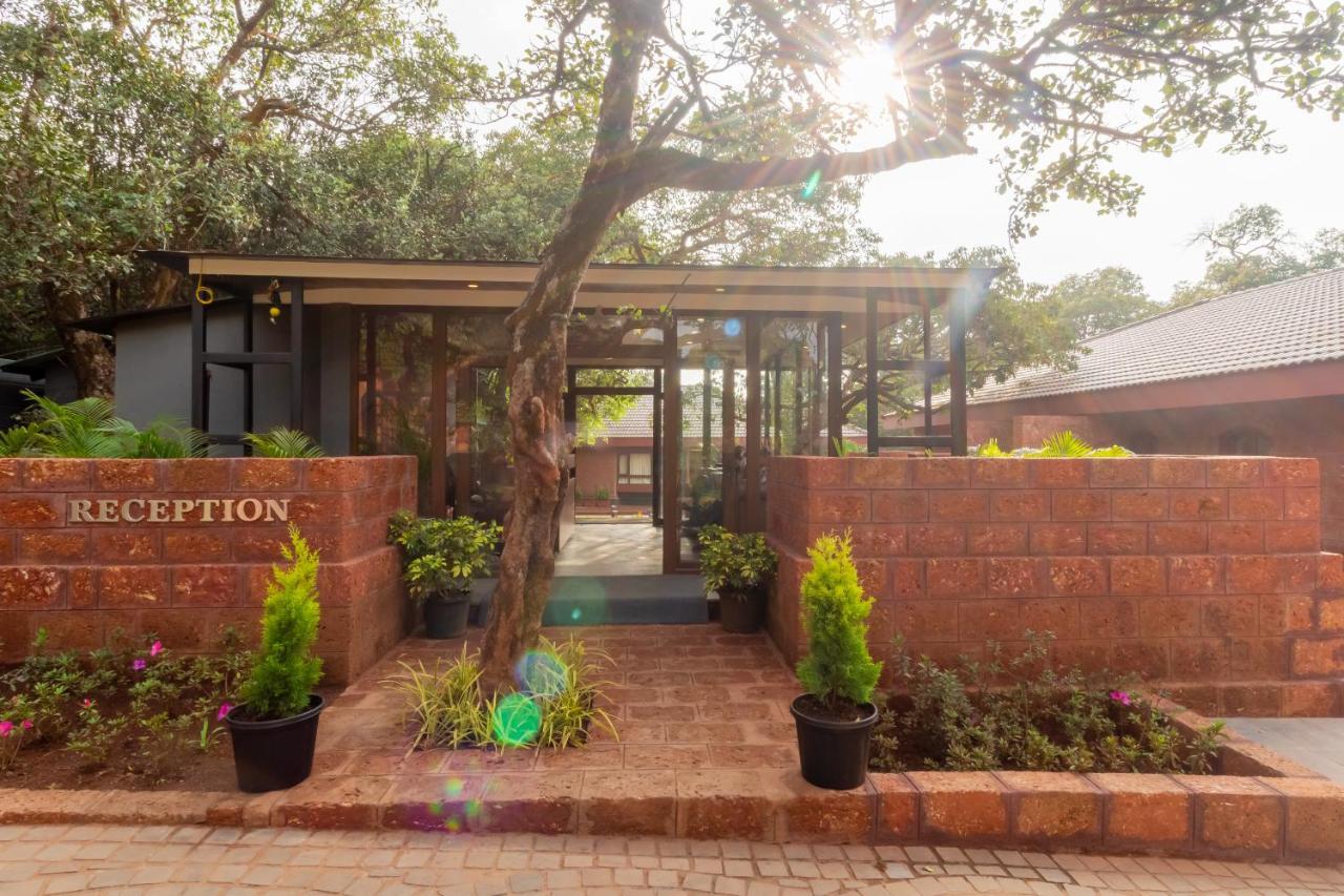 R R Heritage Resort Pure Vegetarian Mahabaleshwar Exterior photo