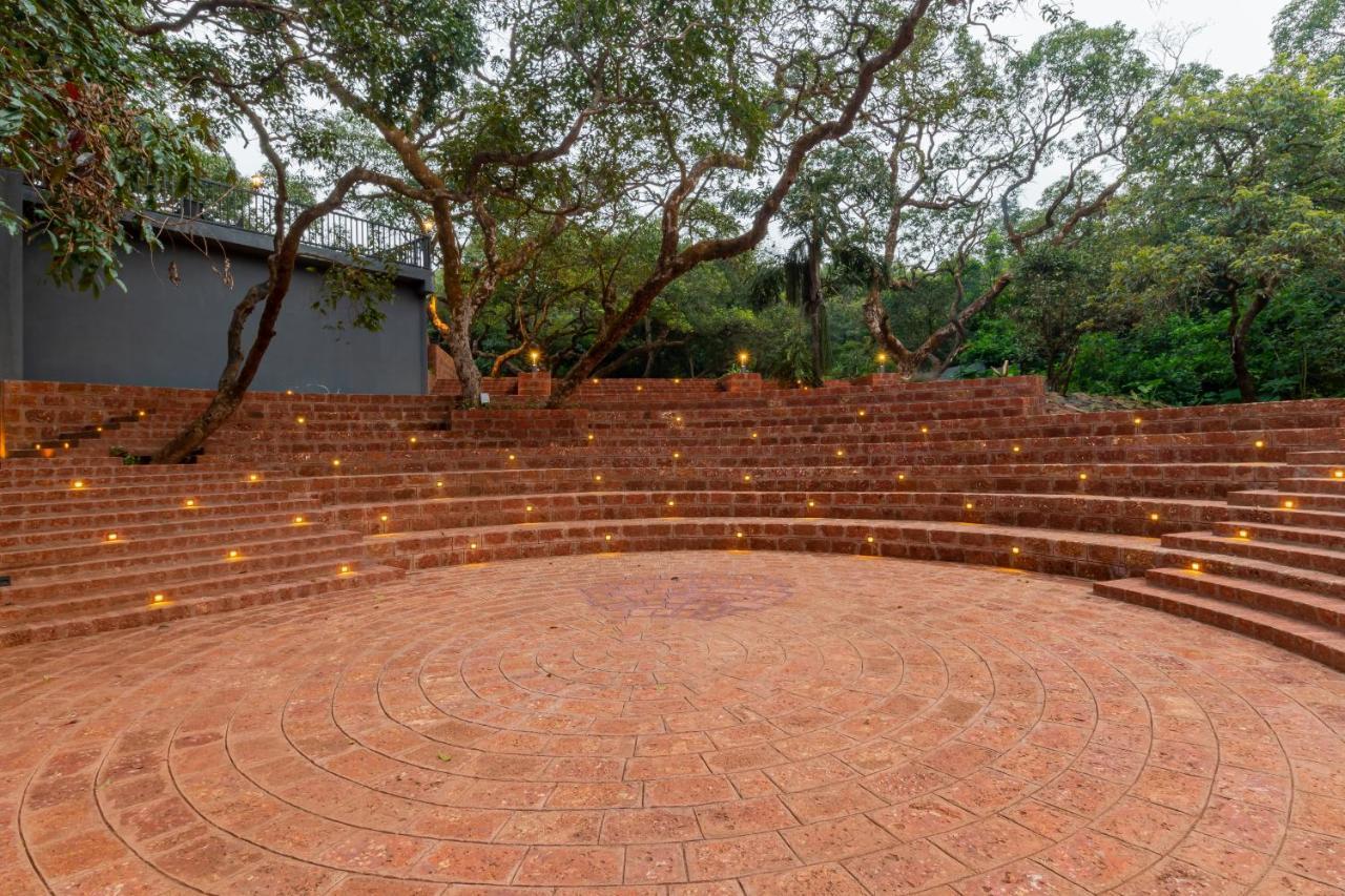 R R Heritage Resort Pure Vegetarian Mahabaleshwar Exterior photo