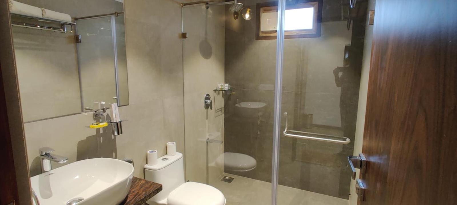 R R Heritage Resort Pure Vegetarian Mahabaleshwar Exterior photo